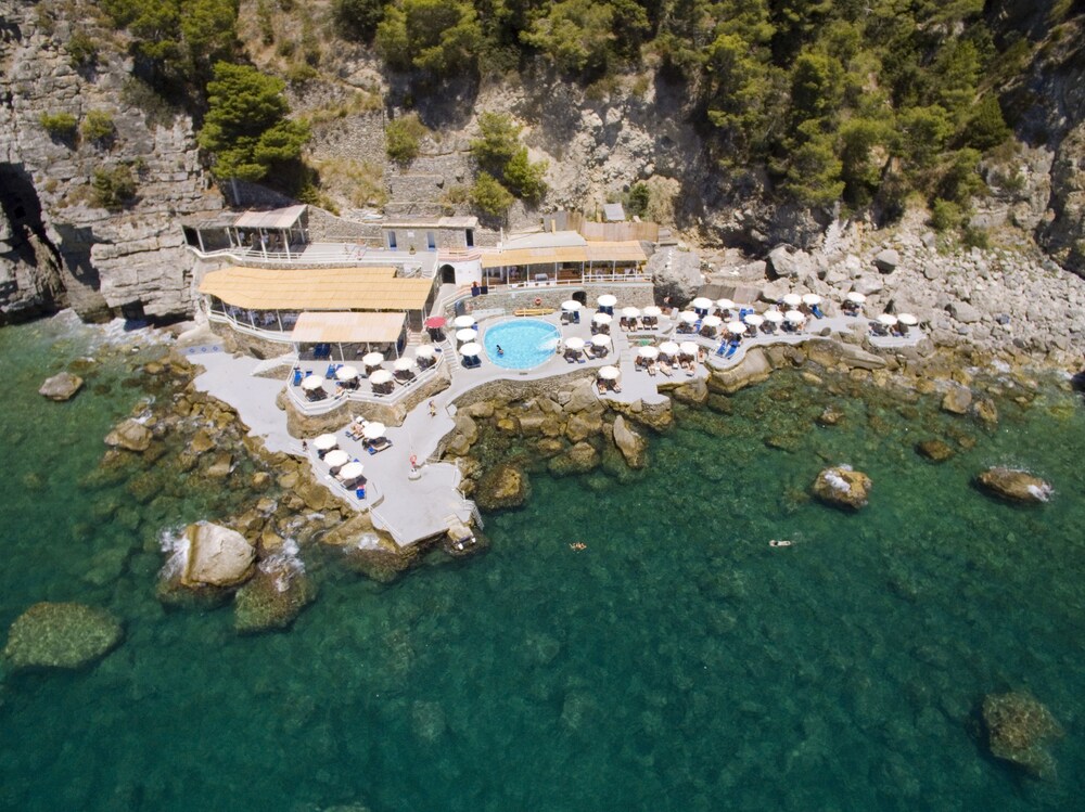 Grand Hotel Tritone — hotel in Praiano