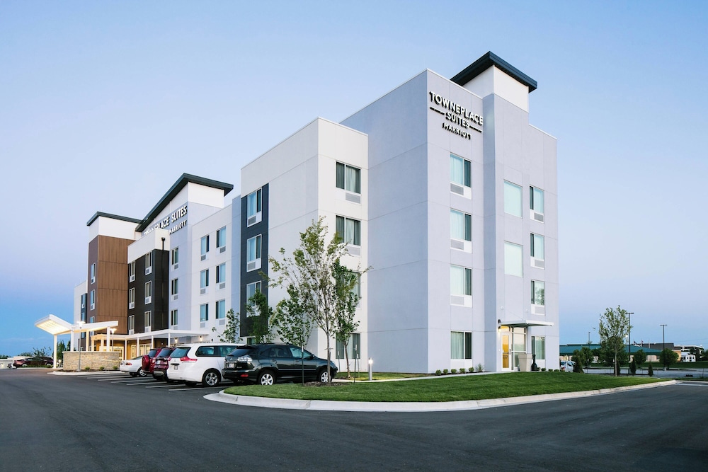 Towneplace Suites Kansas City Airport - photo 25