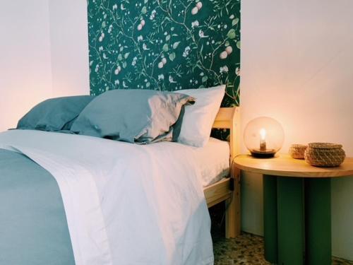 Maria Magdalena Room 2 - carbon neutral hotel in Malaga