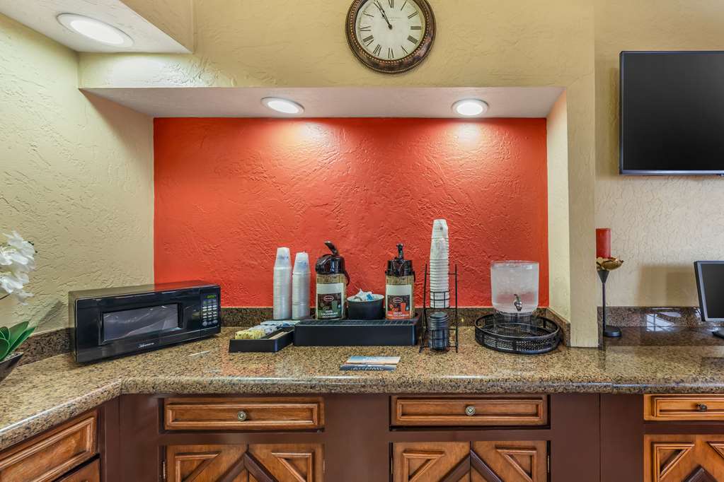 Best Western Americana Inn - photo 30