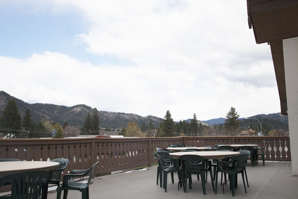 FairBridge Inn & Suites Leavenworth - photo 26