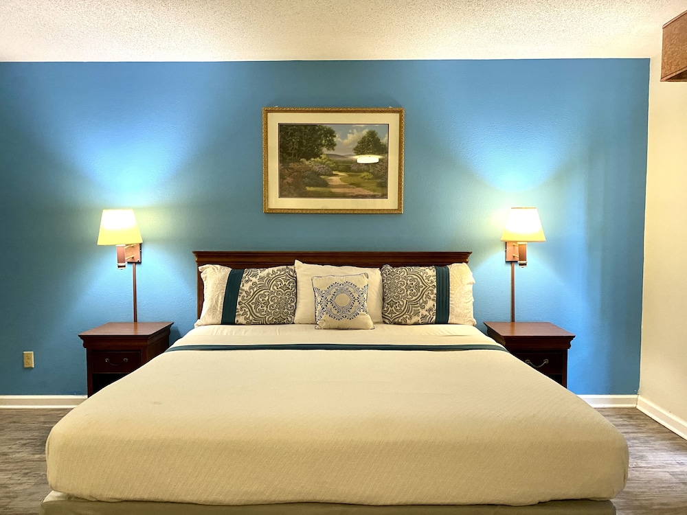 FairBridge Inn Express Mount Vernon - photo 3