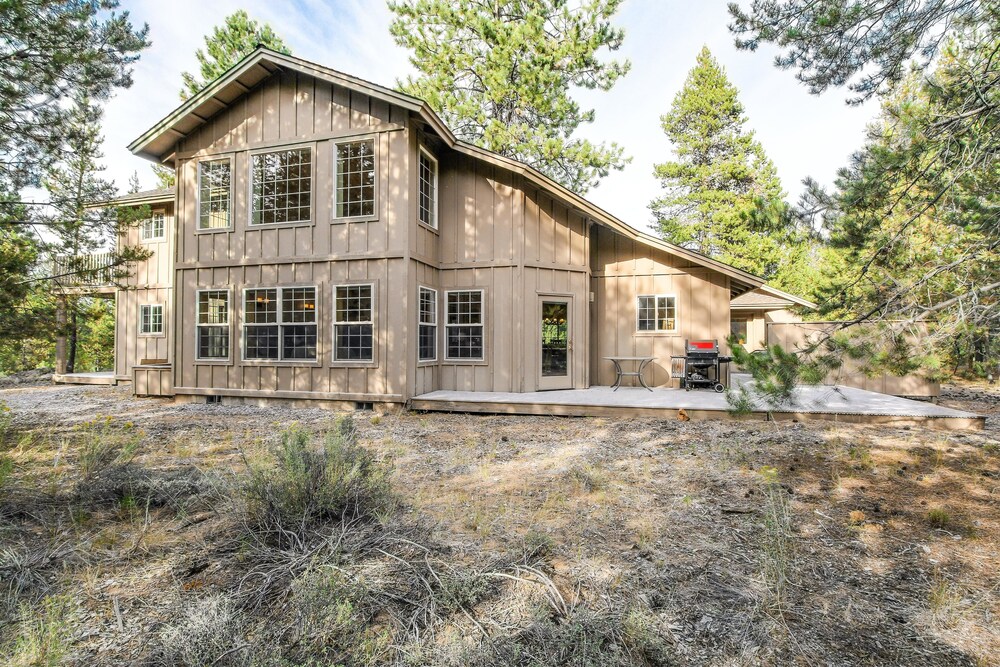 Vine Maple 21 — 4-Star Luxury Hotel in Bend, United States