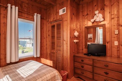 Boys Oh Boy by Oak Island Accommodations - photo 43
