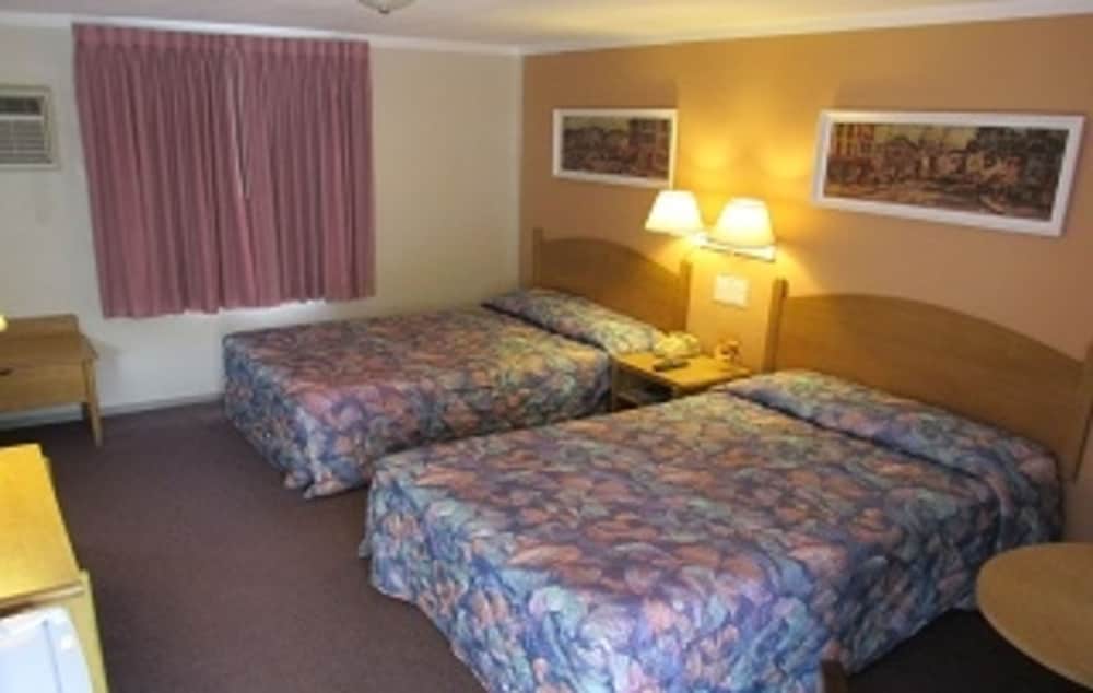 Carriage Inn Motel - photo 6