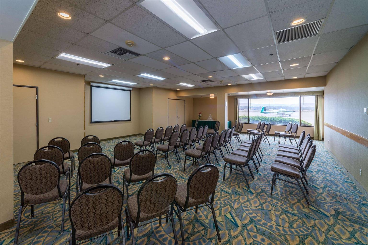 Radisson Hotel Santa Maria - photo 15