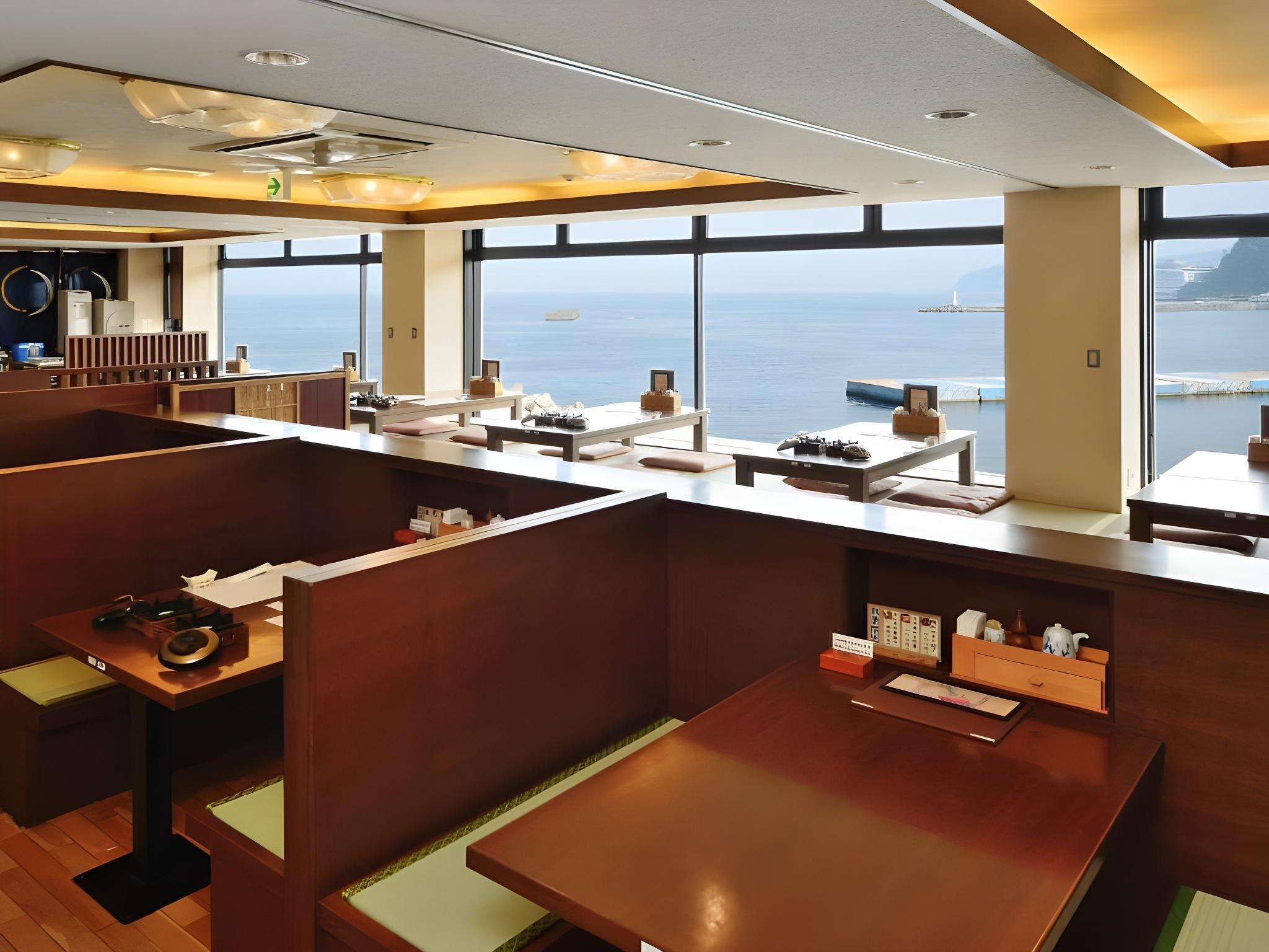 Hotel Sunmi Club Bekkan in Atami, Japan