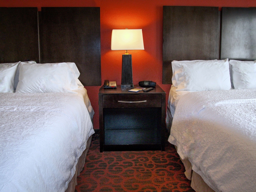 Hampton Inn & Suites Elk City - photo 6