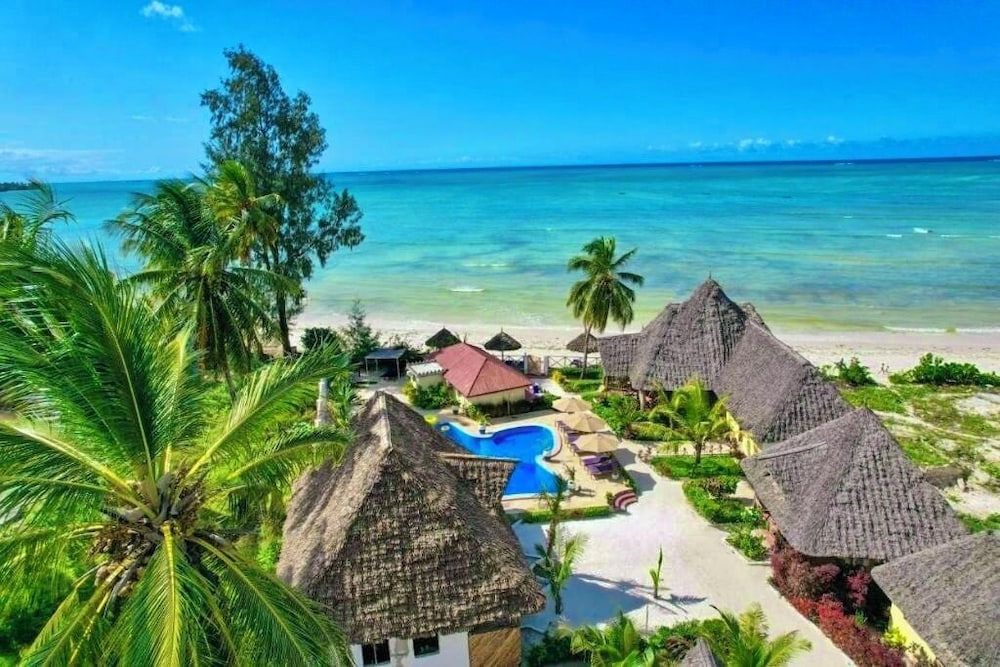 Moayana Liora in Unknown City, Tanzania