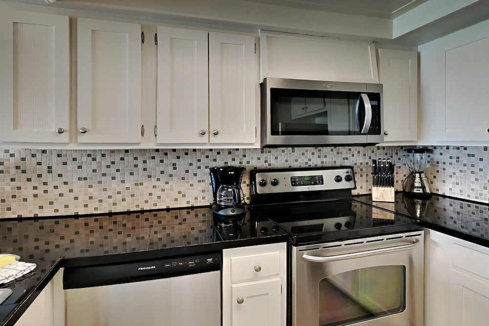 Regency Towers by Southern Vacation Rentals - photo 169