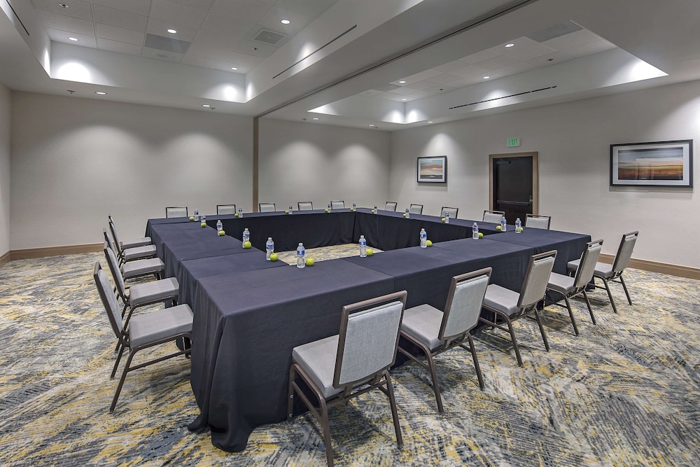 DoubleTree by Hilton Hotel Modesto - photo 53