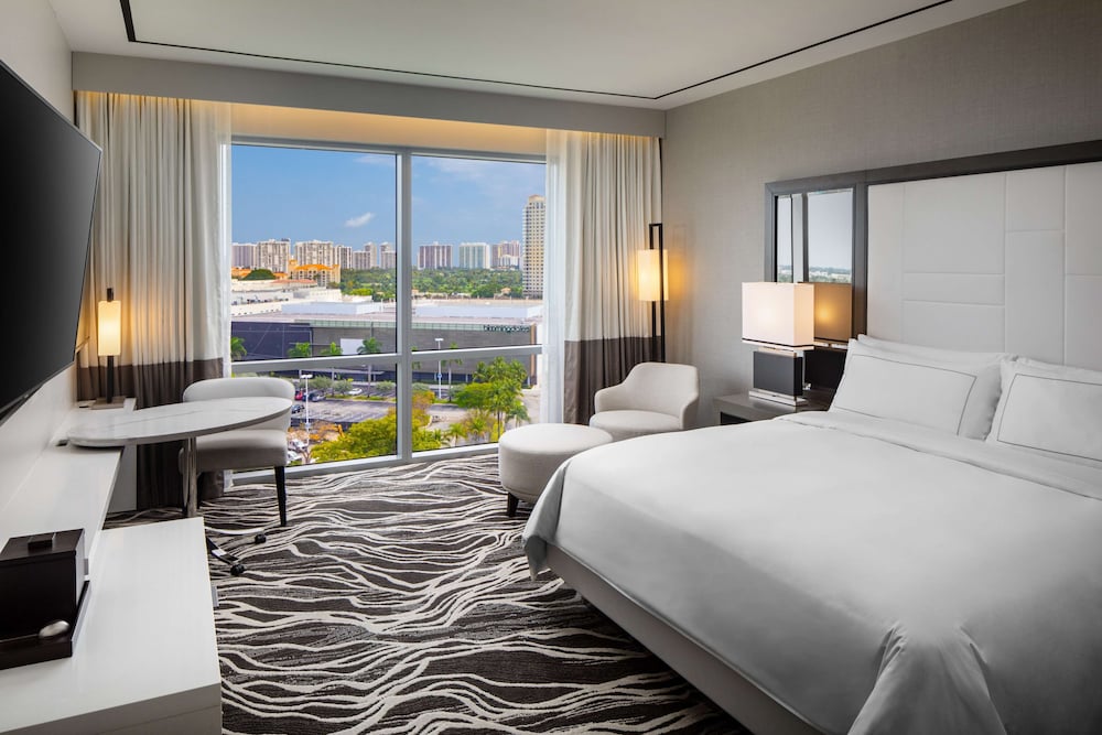 Hilton Miami Aventura - photo 14