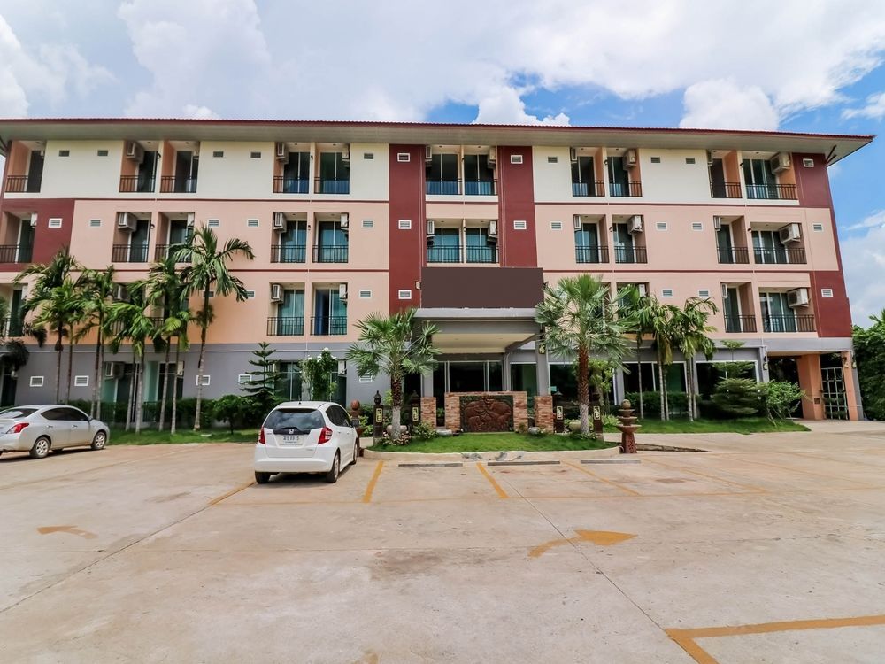 NIDA Rooms Grand Solitaire Mak Khaeng in Udon Thani, Thailand