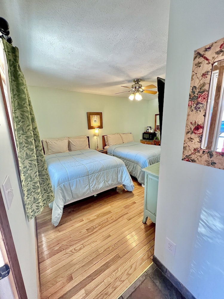 The Homestead Inn - photo 94