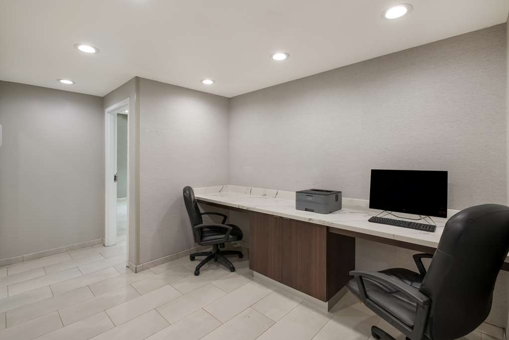Best Western La Place Inn - photo 27