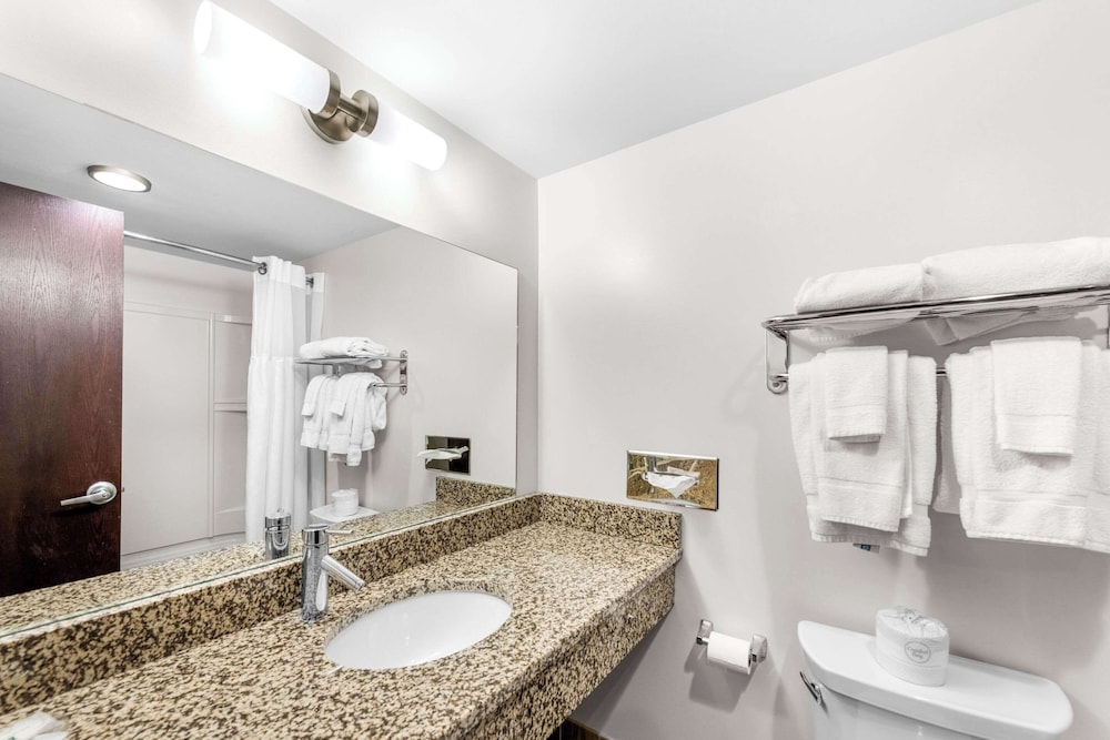 Quality Inn Columbus NE - photo 13