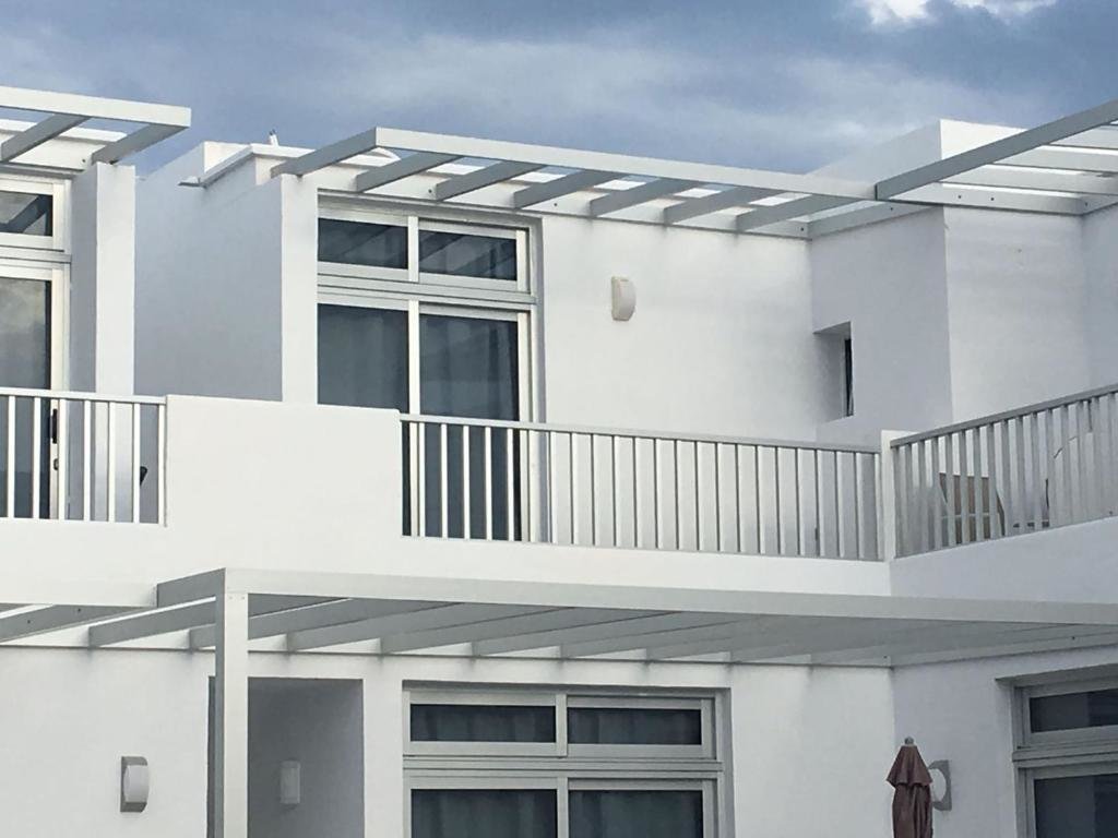 Los Gracioseros 118 & 202 — 4-Star Luxury Hotel in Puerto Del Carmen, Spain