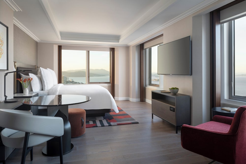 Four Seasons Hotel San Francisco at Embarcadero - photo 18