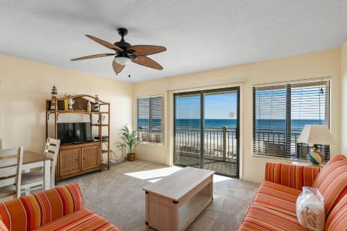 Tiki Beach 31 - photo 2