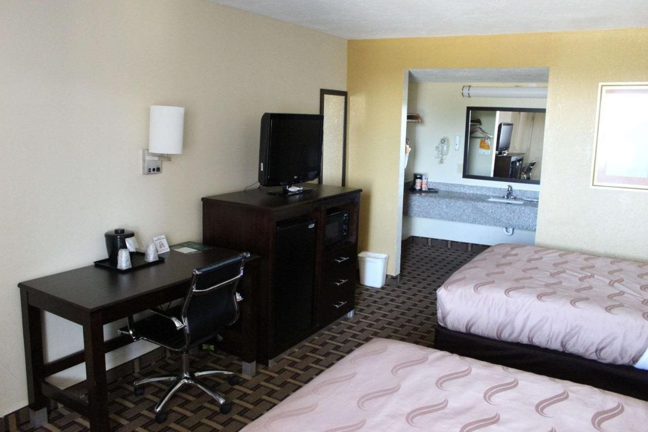 Quality Inn Conway Greenbrier - photo 23
