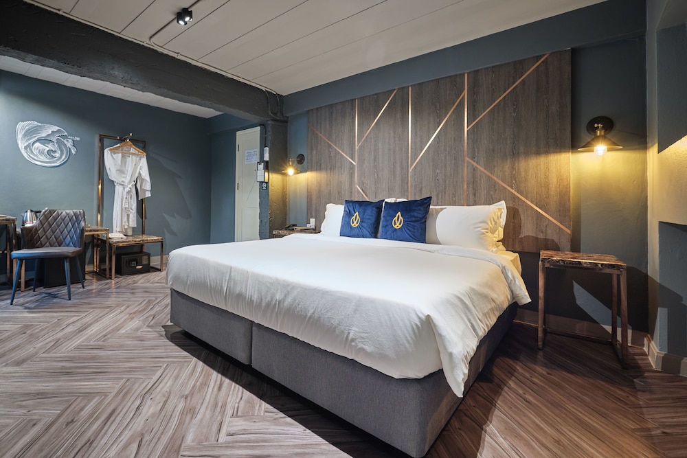 Ratchada Boutique Hotel — 4-Star Luxury Hotel in Bangkok, Thailand