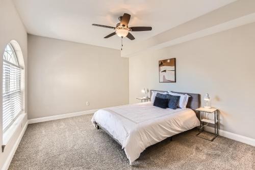 Crest at Midtown 3501 l 2 bedroom 2 Bathroom — 4-Star Luxury Hotel in Atlanta, United States