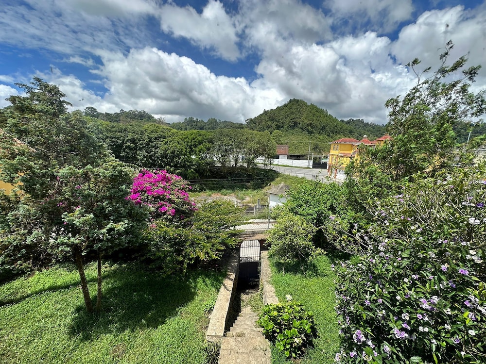 Las Flores Comfort Hotel in San Pedro Carcha, Guatemala