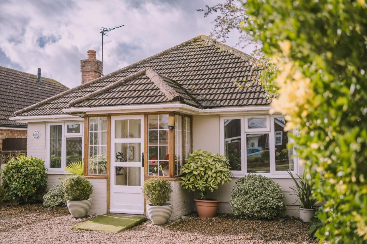 Coastal Hideaway in Pevensey Bay in Pevensey, United Kingdom