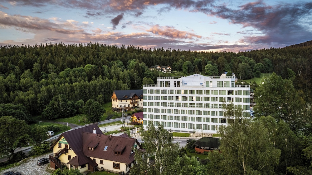 Aparthotel Biała Perła Czarna Góra Resort Sun & Snow in Stronie Slaskie, Poland