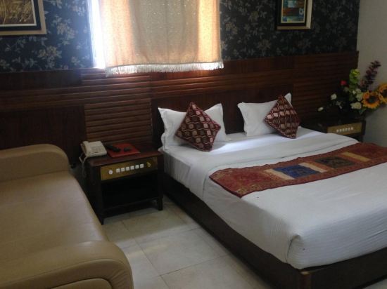 Hotel Sai Sangeet Executive in Shirdi, India