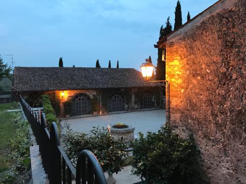 Agriturismo Antica Dimora Del Turco — 4-Star Luxury Hotel in Sona, Italy