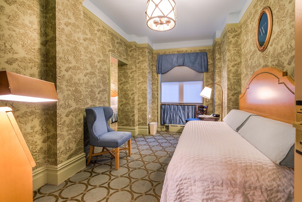 The Hotel Wolcott - photo 31