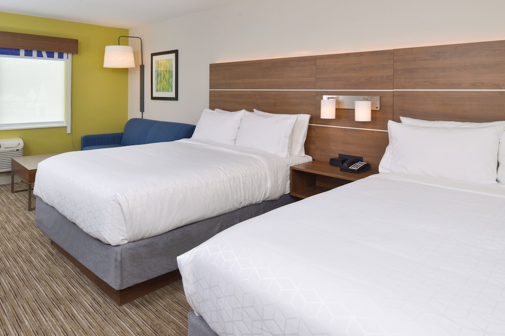 Holiday Inn Express & Suites Ottumwa by IHG - photo 21