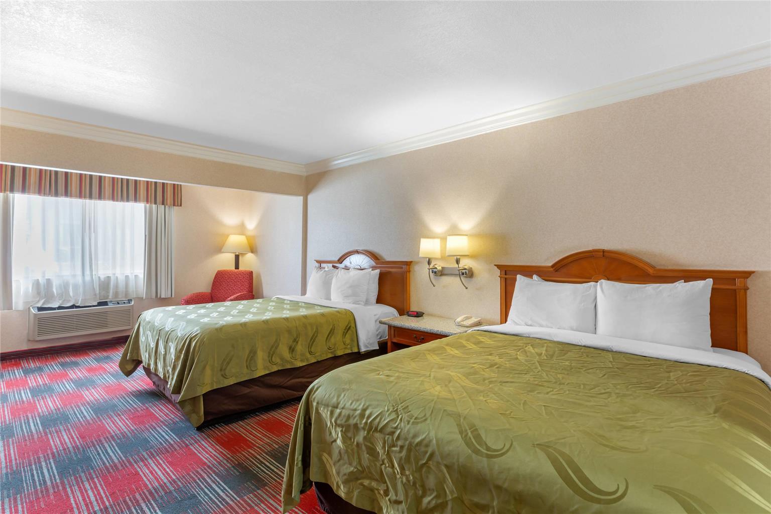 Quality Inn & Suites Oceanside near Camp Pendleton - photo 16