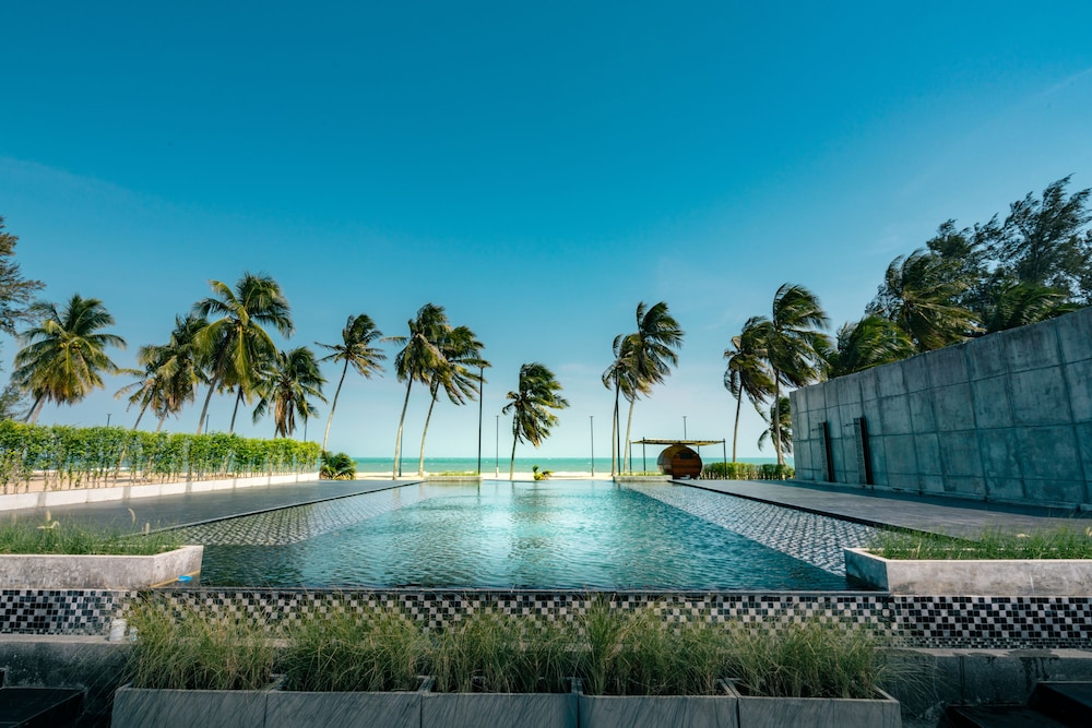 The Bloc At Sea — hotel in Thap Sakae