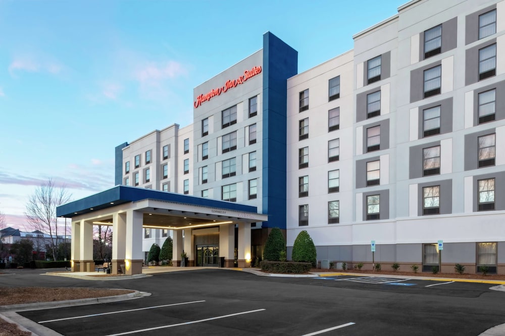 Hampton Inn & Suites Concord Charlotte - photo 42
