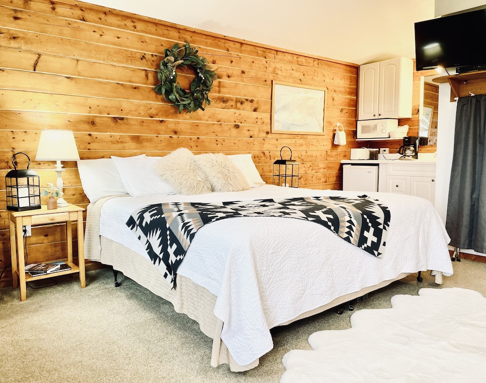 Glacier View Cabins - photo 8