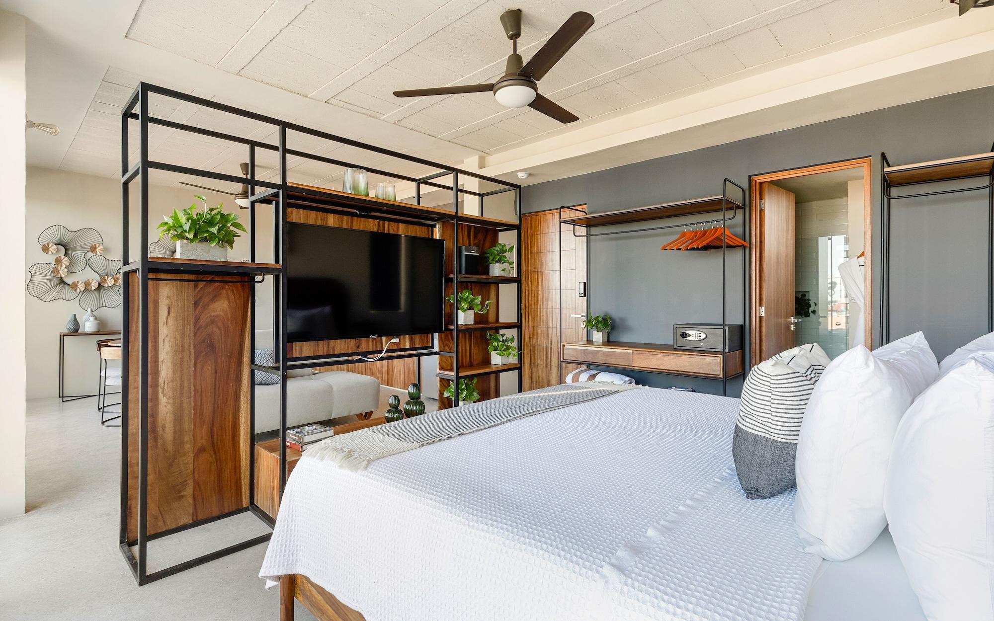 Guest room