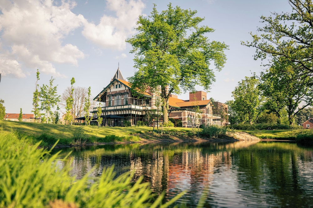 Wapen van Hengelo Residence Suites — 4-Star Luxury Hotel in Hengelo, Netherlands