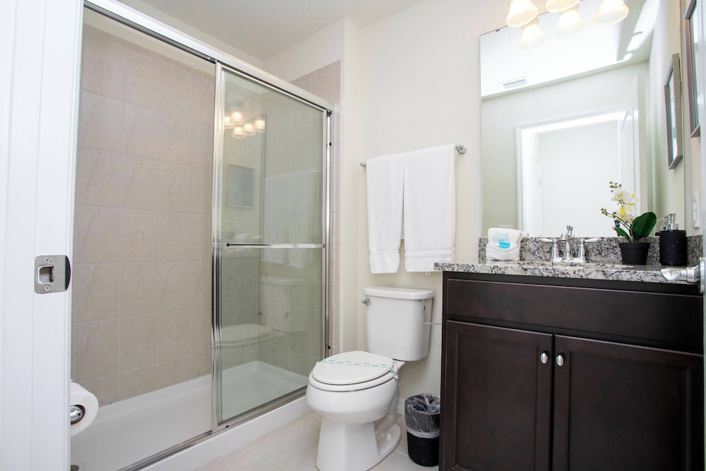 Gorgeous Themed Townhome at Windsor at Westside WW8915 - photo 26