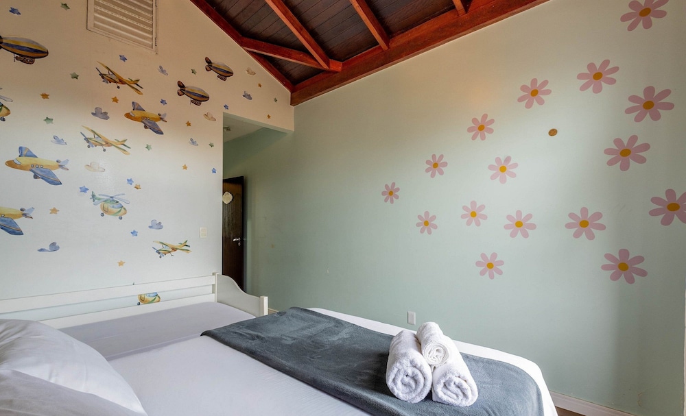 Casa 3Q c Churrasqueira 350m da Praia RST0206