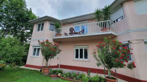 Apartment Siofok Lake Balaton 4 — 4-Star Luxury Hotel in Siofok, Hungary