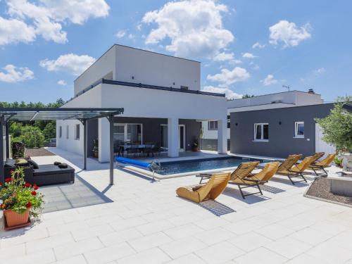 Villa Drago by Interhome — 4-Star Luxury Hotel in Vodnjan, Croatia