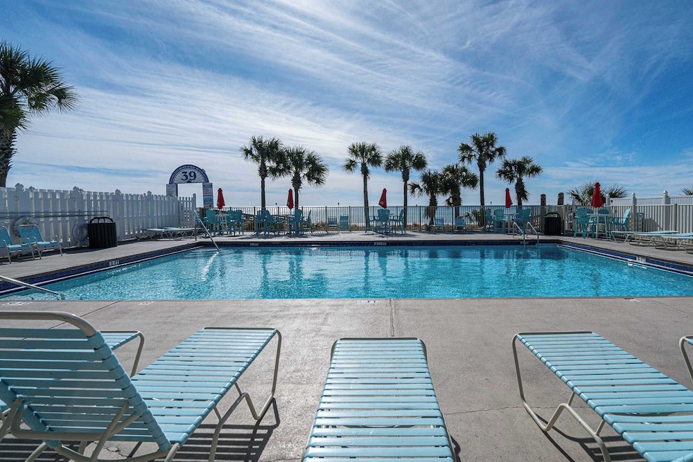 The Turtle Nest Resort Condo w Pool - photo 20