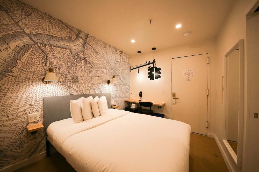 Doxie Hotel - photo 17