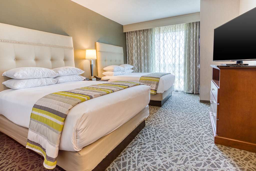 Drury Inn & Suites Cincinnati Northeast Mason - photo 13