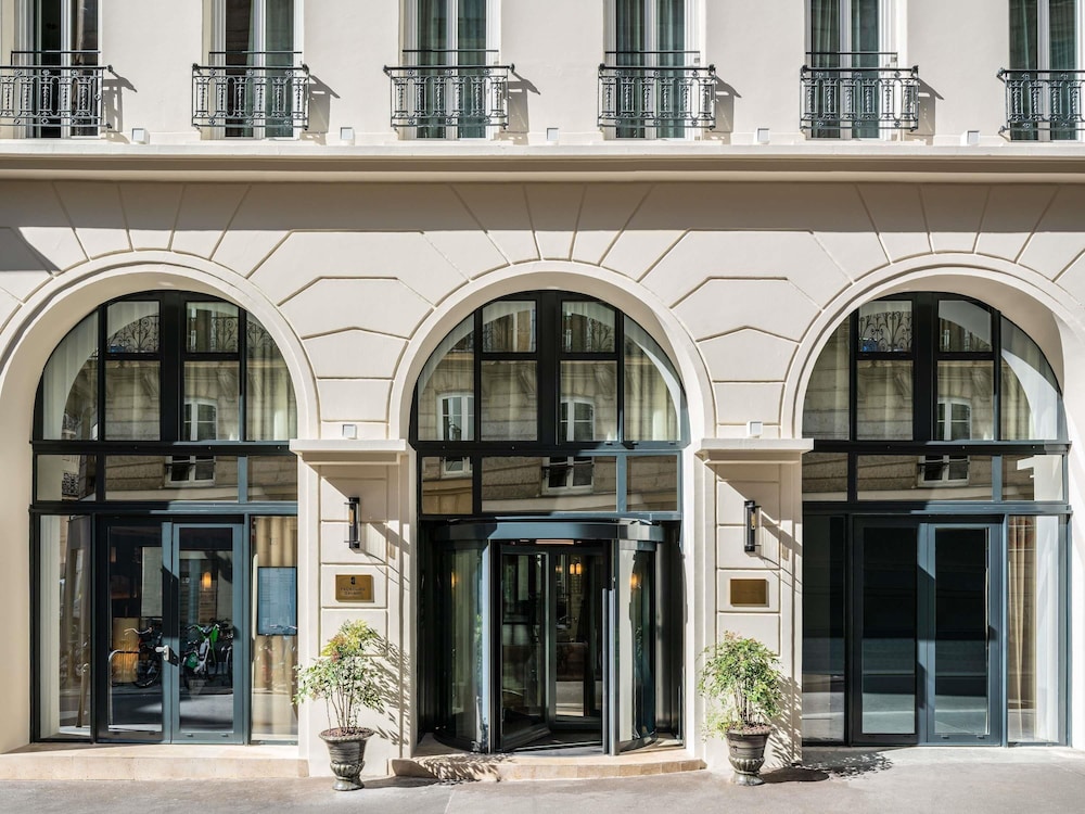 Hotel Faubourg Galant Paris Handwritten Collection