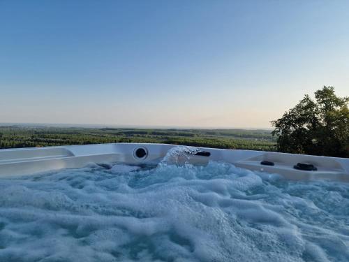 Hilltop House. — 4-Star Luxury Hotel in Erdut, Croatia