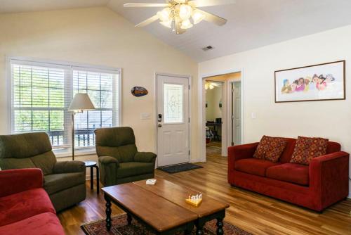 Island Delight by Oak Island Accommodations - photo 2