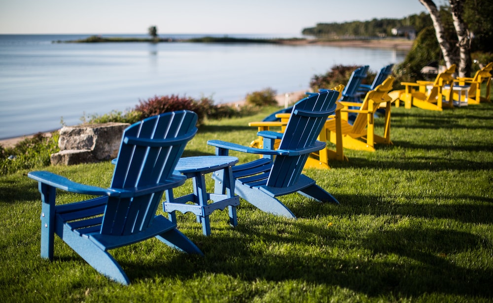 Beachfront Inn - photo 90